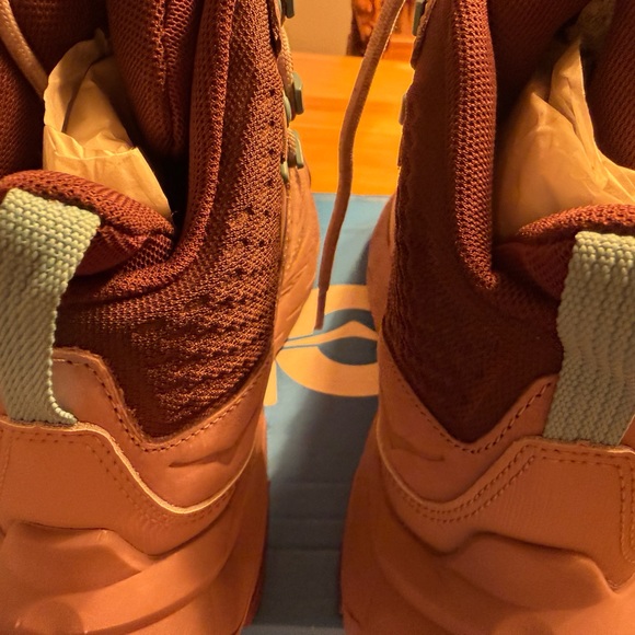 Hoka Maroon and Tan Athletic Shoes - Picture 5 of 11